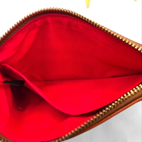 DOONEY & BOURKE Pebbled Leather Wristlet Taupe Large Size - Picture 7 of 7